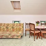Apartament Toma *