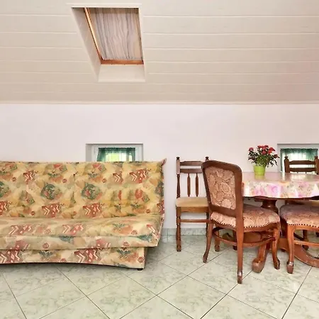 Apartman Toma *